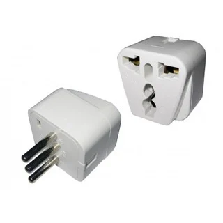 Adaptador Universal de Ficha a 3 en Línea Blanco